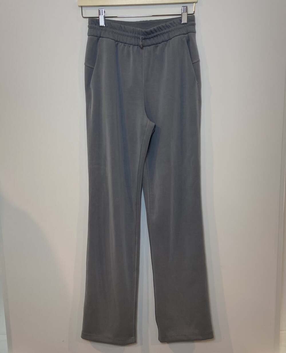 Lululemon Softstreme High Rise Straight Leg Full Length Pants Gray Size 4